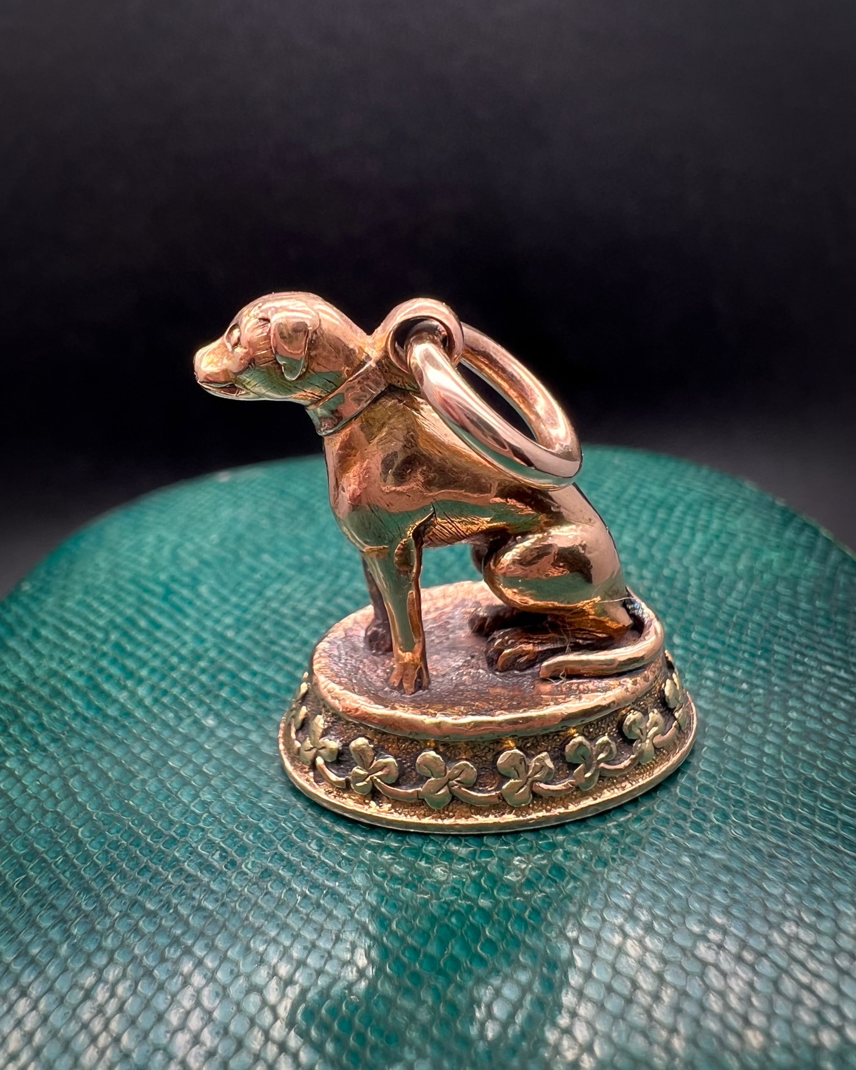 15 carat gold Regency Dog Fob