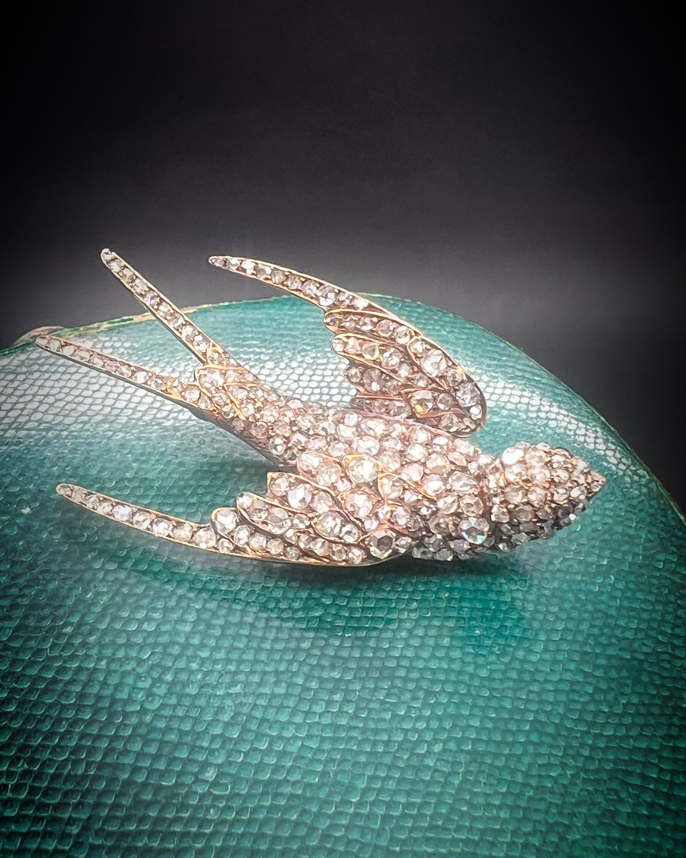 Victorian Rose-Diamond Swallow