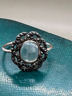 Ribbon Border Locket Ring c.1760