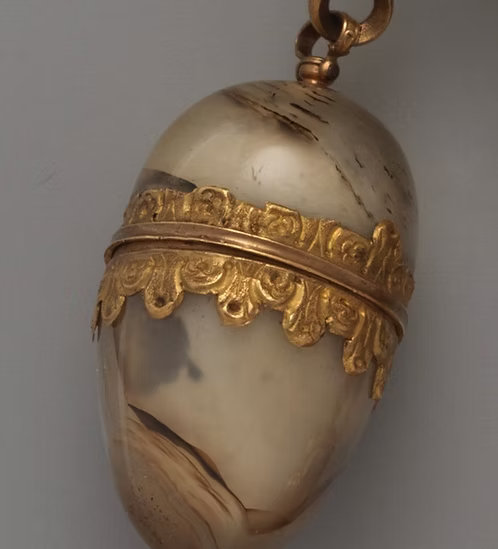 Bonbonniere pendant c.1760