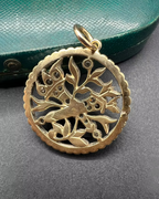 Emblems d’Amour Pendant