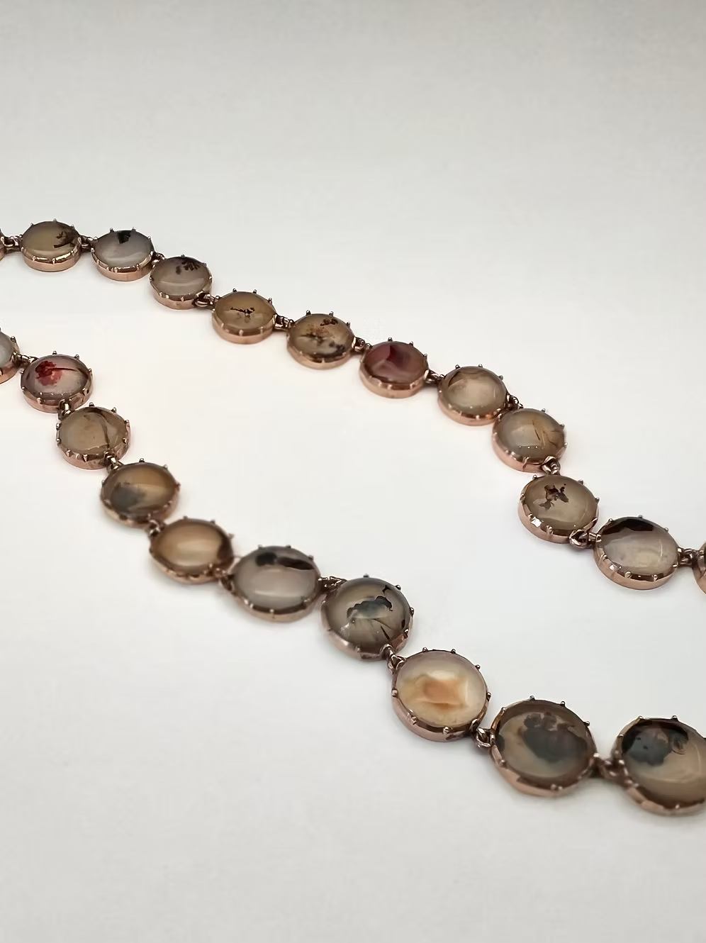 Georgian Moss Agate Riviere