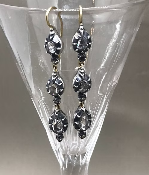 Rose-diamond Triple Teardrops