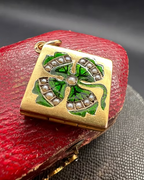 18ct Enamel Clover Locket