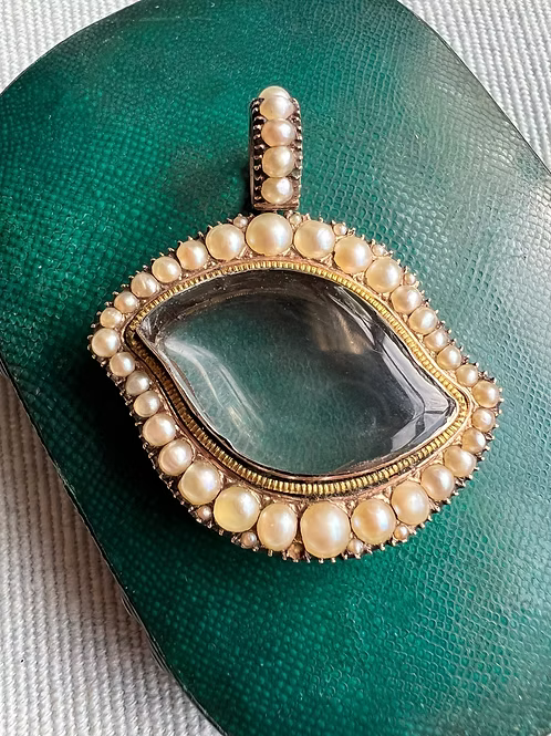 Eye-Shaped Georgian Locket Pendant