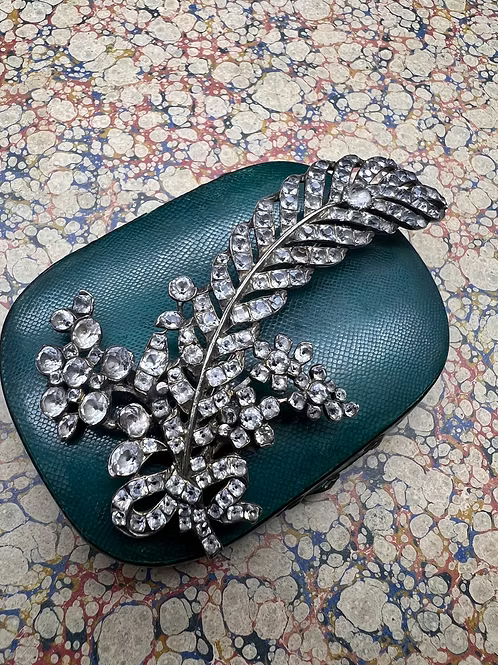 Georgian Paste Aigrette
