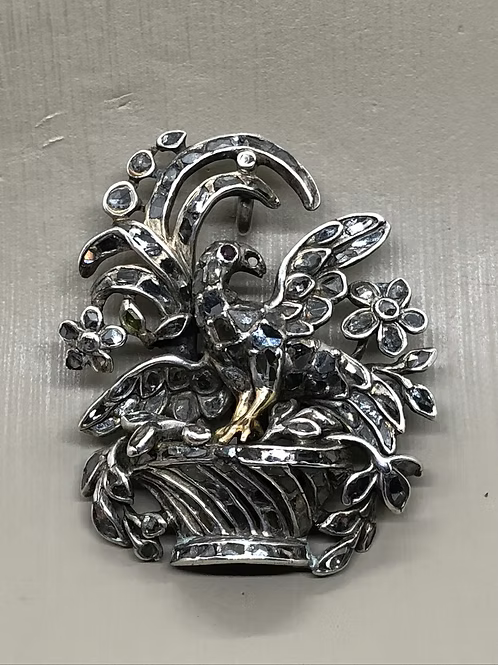 Rococo Diamond Bird