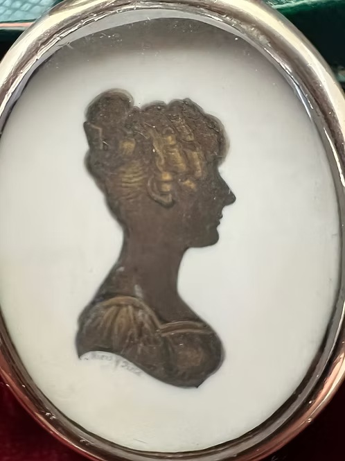 Miers and Field Silhouette Pendant