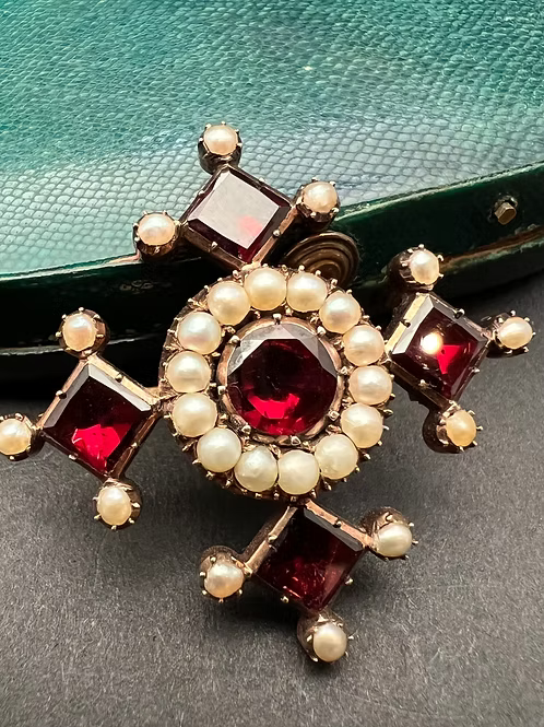Garnet and Pearl Cruciform