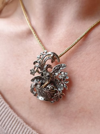 Rococo Diamond Bird
