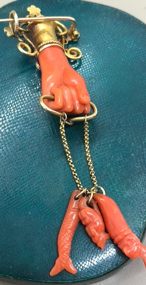 Coral Mano c.1840