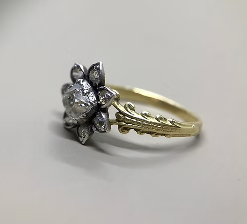 Old-cut diamond cluster ring c.1840