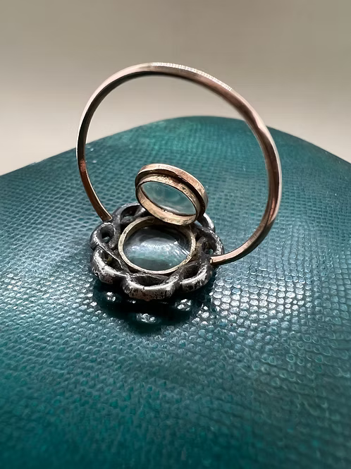 Ribbon Border Locket Ring c.1760