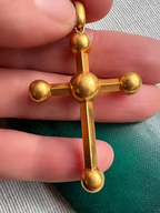 Gold Cross Pommée