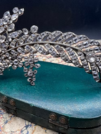 Georgian Paste Aigrette