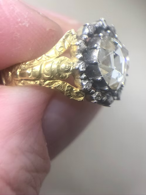 Rose-diamond Heart Cluster