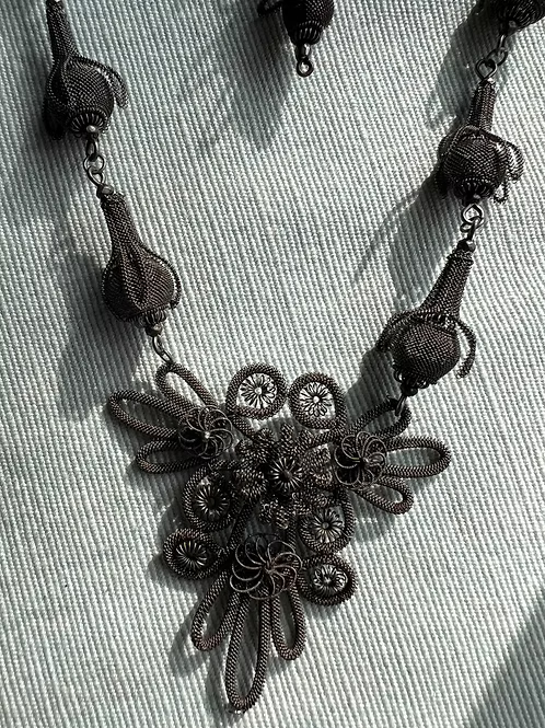 Silesian Fuschia Necklace c.1810