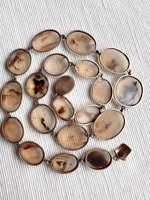 Georgian Moss Agate Rivière