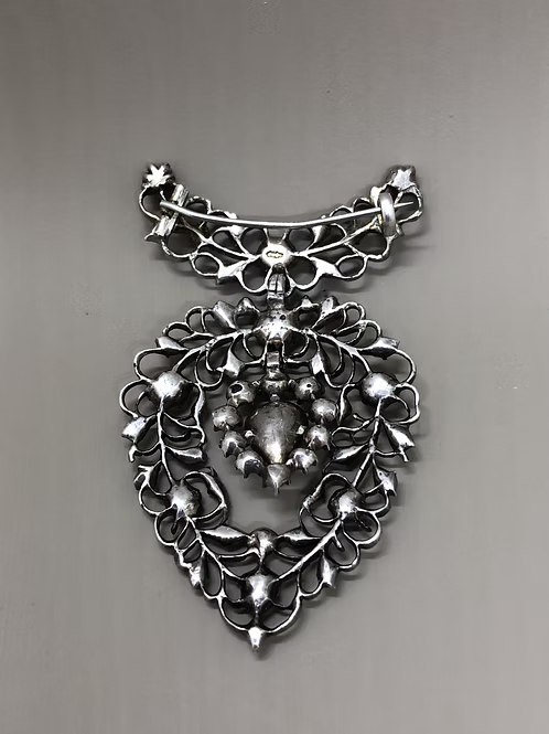 Rose diamond Flemish heart drop c.1820