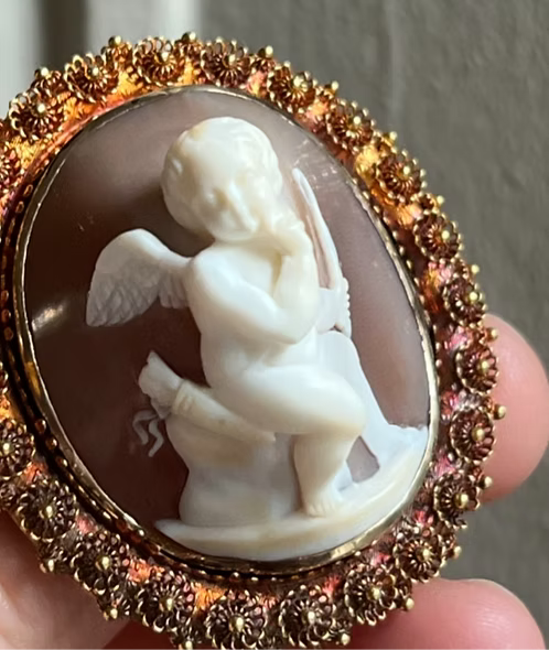 Seated Cupid Cameo