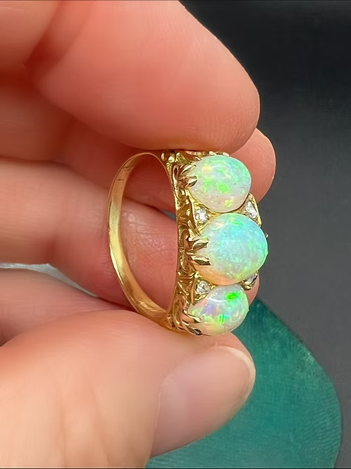 Victorian Opal 3 Stone