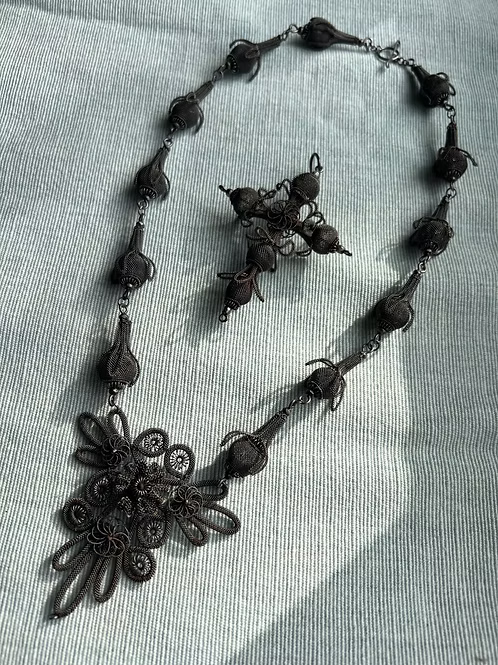 Silesian Fuschia Necklace c.1810