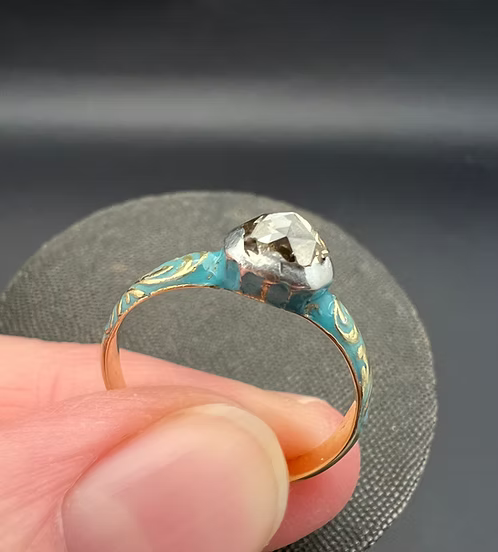 Stuart Rose Diamond Solitaire