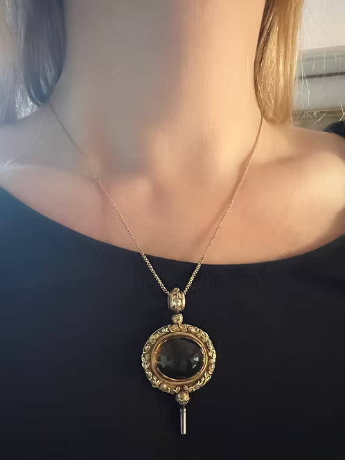 Citrine 3 Colour Gold Watchkey