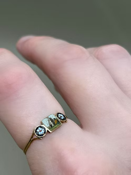 Micro mosaic ring of Pyramid of Cestius