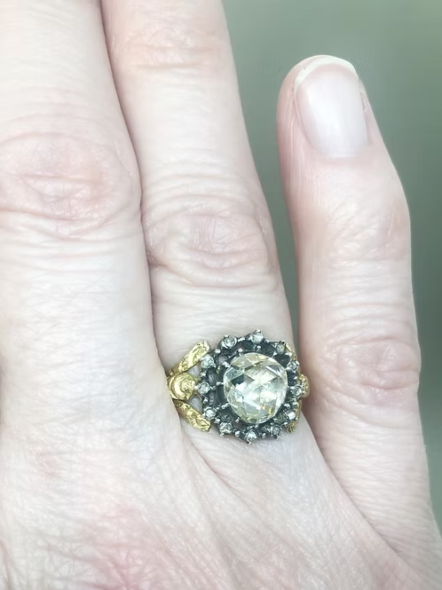Rose-diamond Heart Cluster