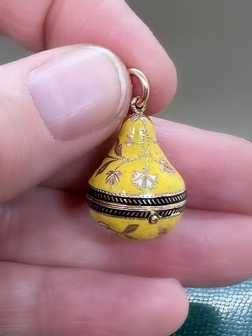 Swiss Enamel Pear c.1810