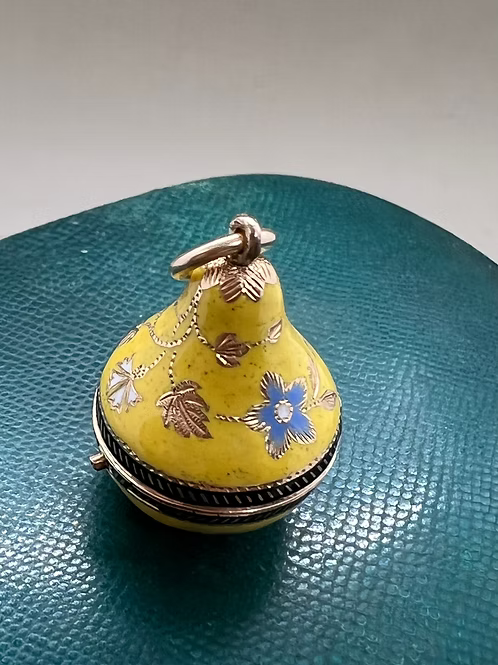 Swiss Enamel Pear c.1810