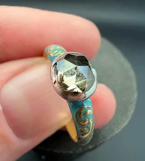 Stuart Rose Diamond Solitaire