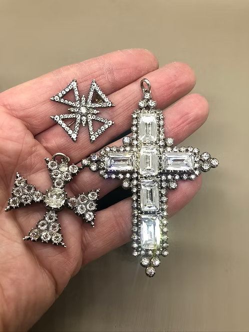 Maltese Victorian Paste Cross