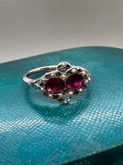 Georgian Garnet Double Oval c.177