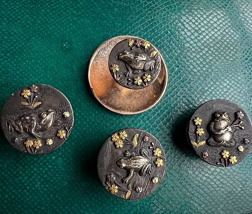 Shakudo Frogs Dress Set c.1870.