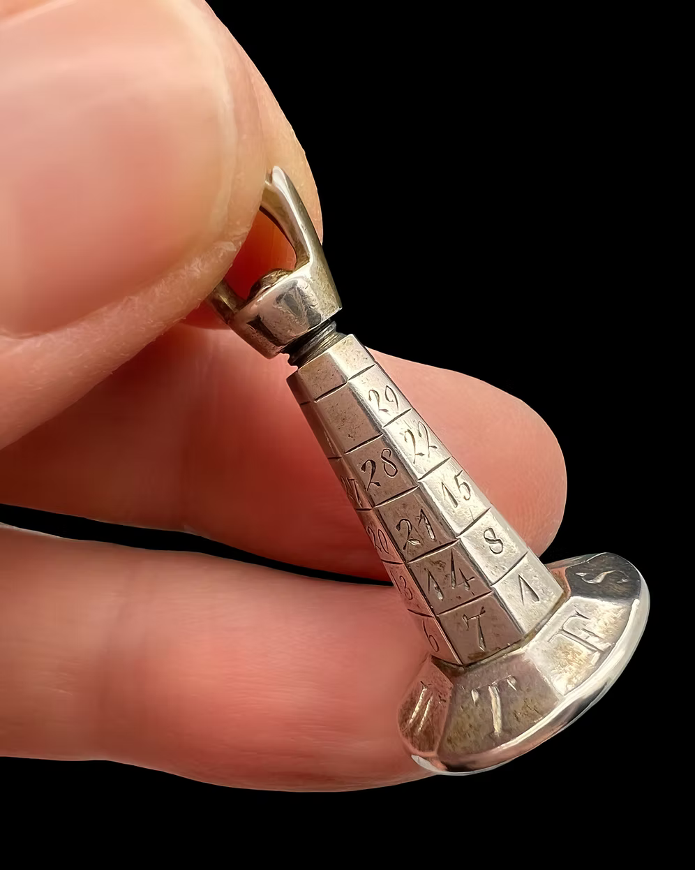 Georgian Perpetual Calendar Pendant