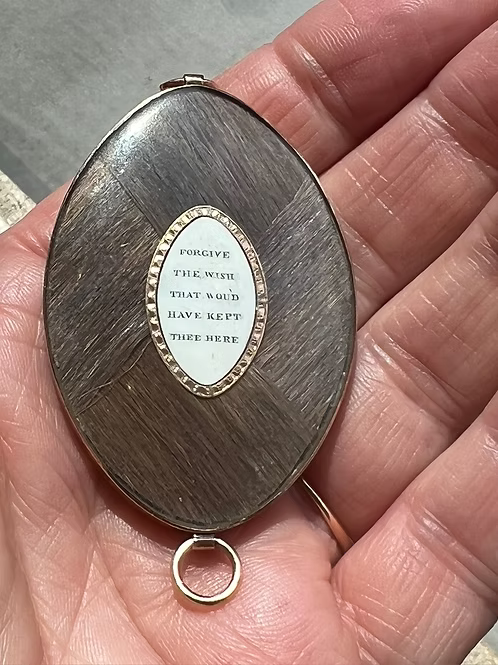 Mourning Silhouette Pendant