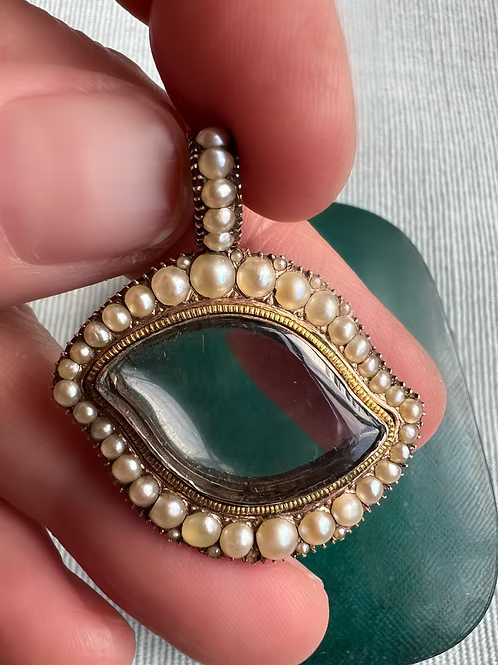 Eye-Shaped Georgian Locket Pendant