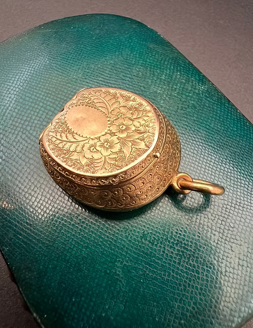 Victorian Horseshoe Locket Pendant