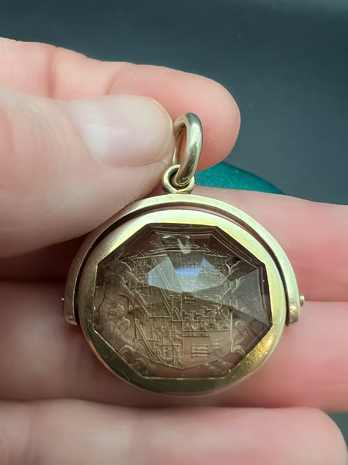 15ct Victorian Cairngorm Smokey Quartz Spinner Fob
