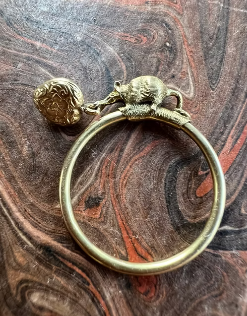 Thornhill Mouse Ring