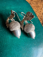 Victorian Acorns