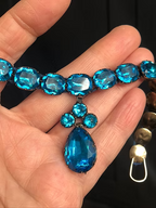 Electric Blue Paste Collar