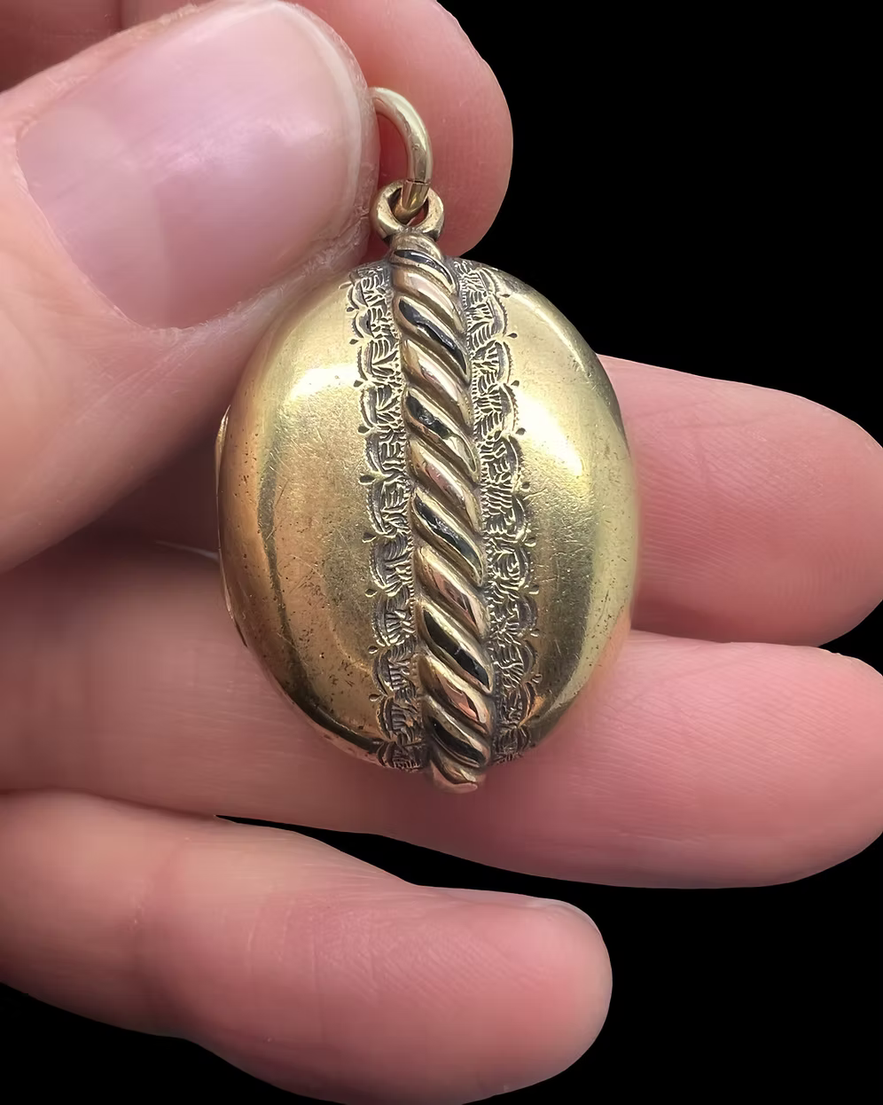 Victorian Rope Twist Locket