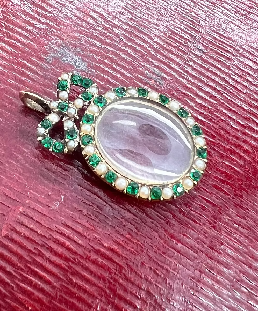 c18th Locket Pendant
