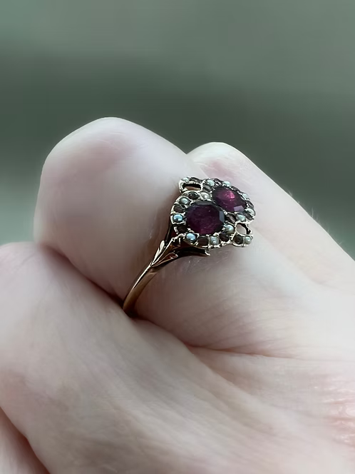 Georgian Garnet Double Oval c.177