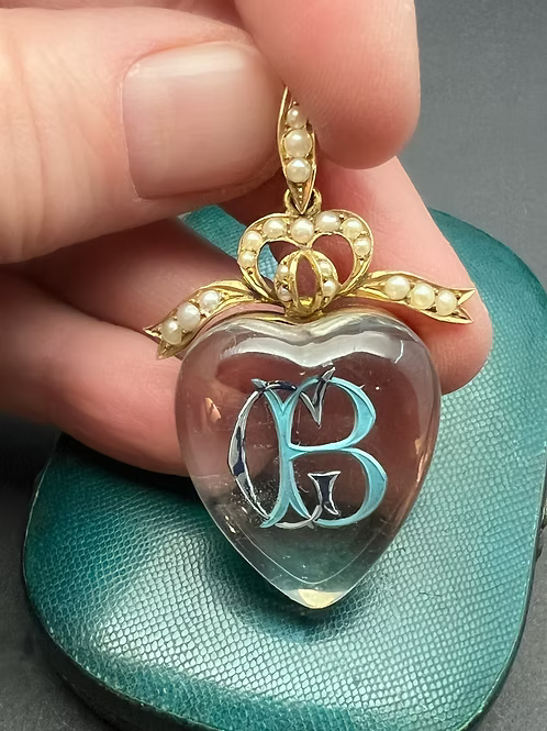Essex Crystal Heart