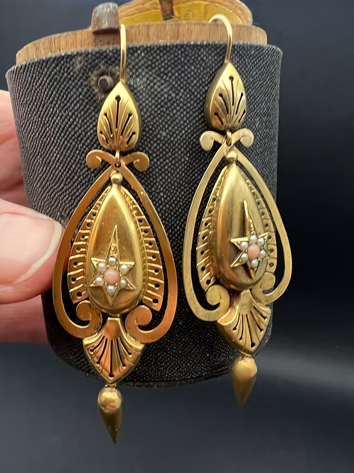 15ct Victorian Anthemion earrings