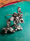 Diamond Sprig Lacepin